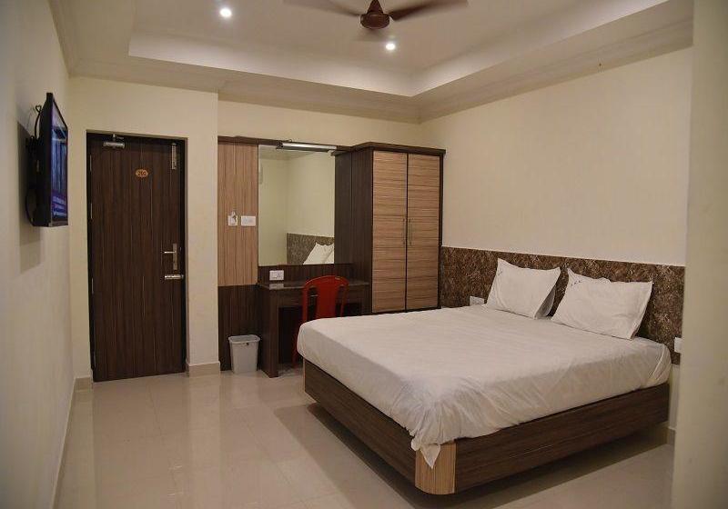 Hotel Ark Inn Residency 4