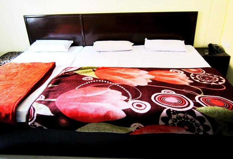 Hotel Nirmal Sadan 4