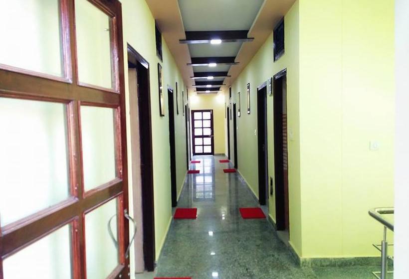 Hotel Nirmal Sadan 6