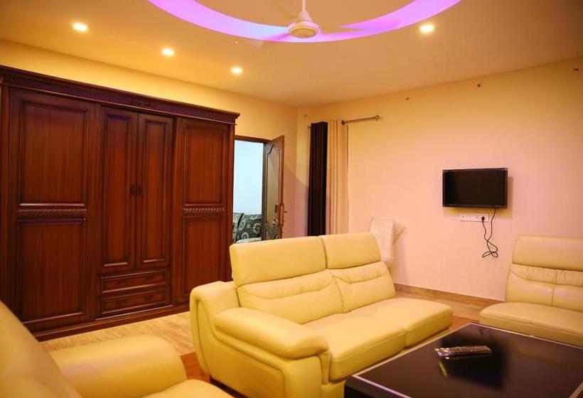 Bed and Breakfast Pankajam Estate 7