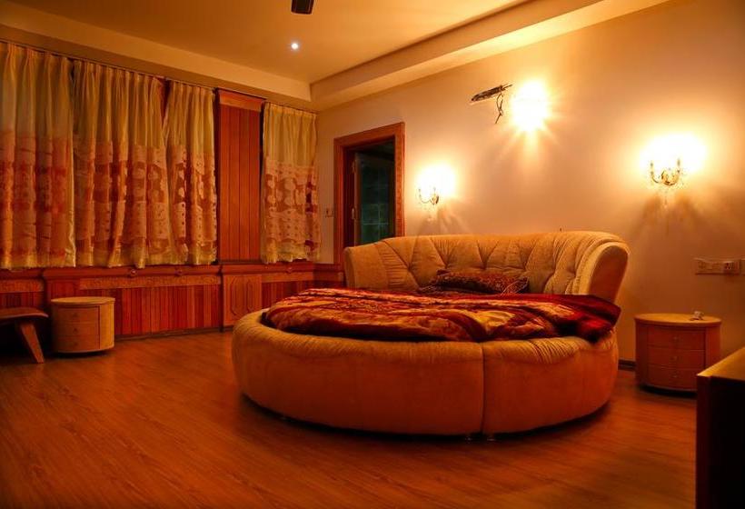 Bed and Breakfast Pankajam Estate 9