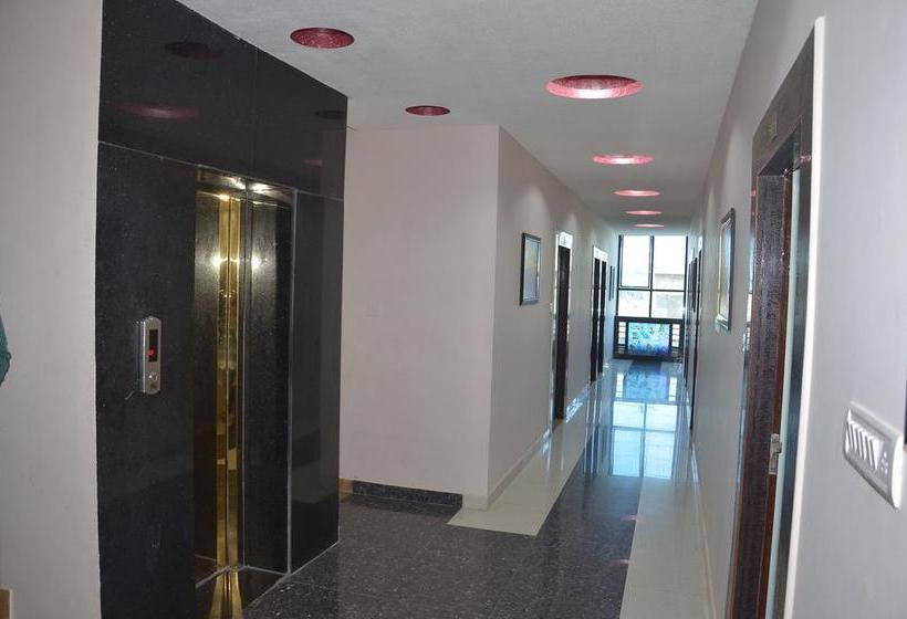 Hotel Mannat Excellency 7