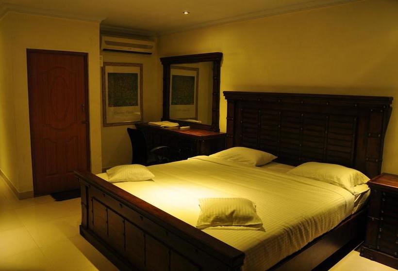 Hotel The Naagaa Residency 10