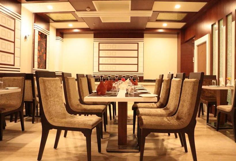 Hotel The Land Mark 15