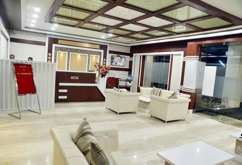 Hotel The Land Mark 4