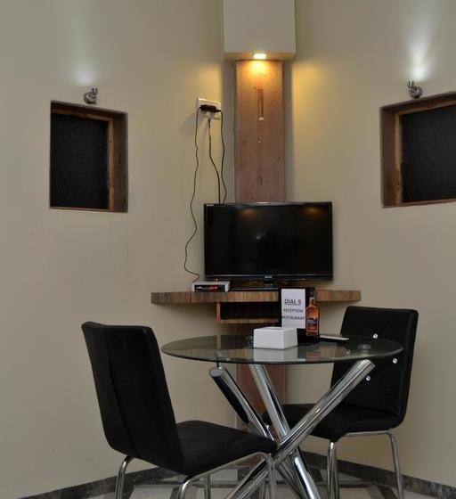 Hotel Grand Villa 13