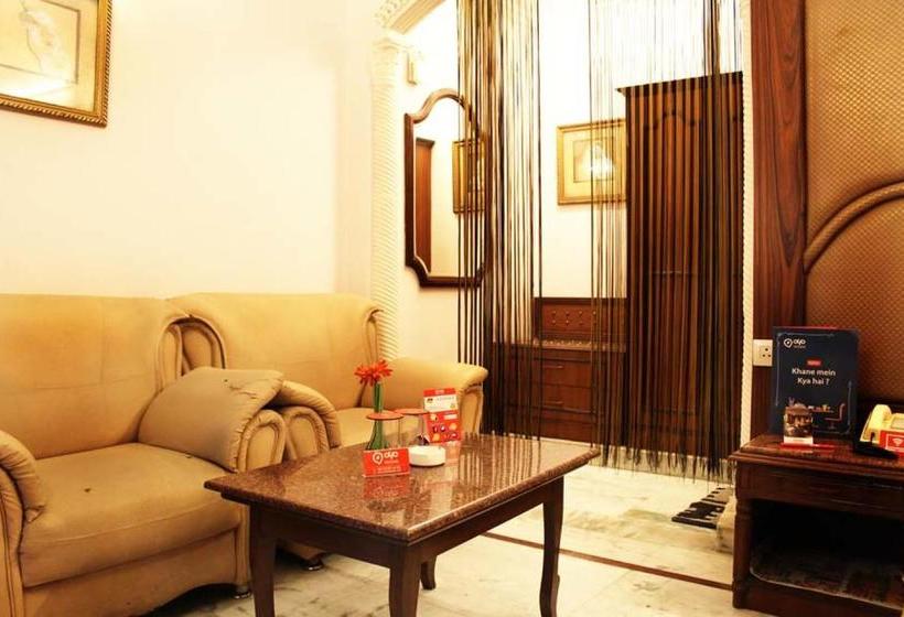 Hotel The Imperial Inn 4