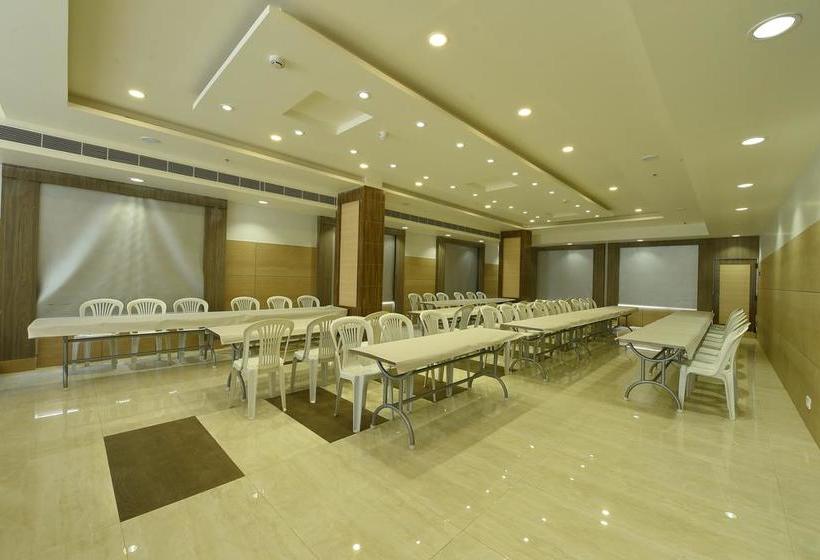 Hotel Mayas Kem Pride 12