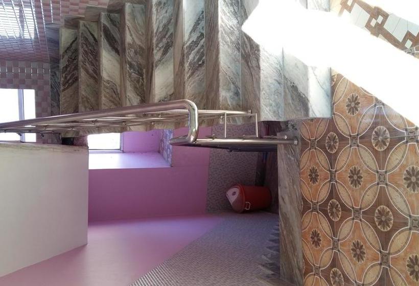 Hotel New Green View 18