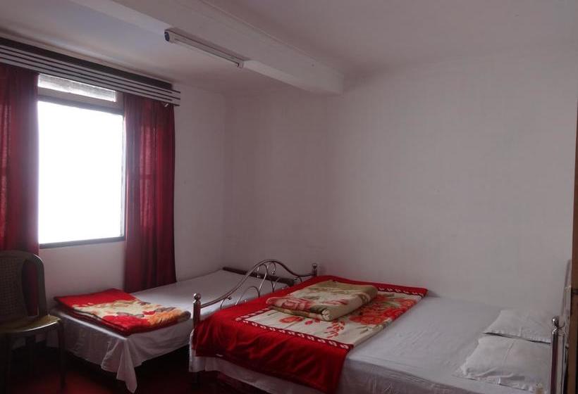 Hotel Sai Nilayam 10