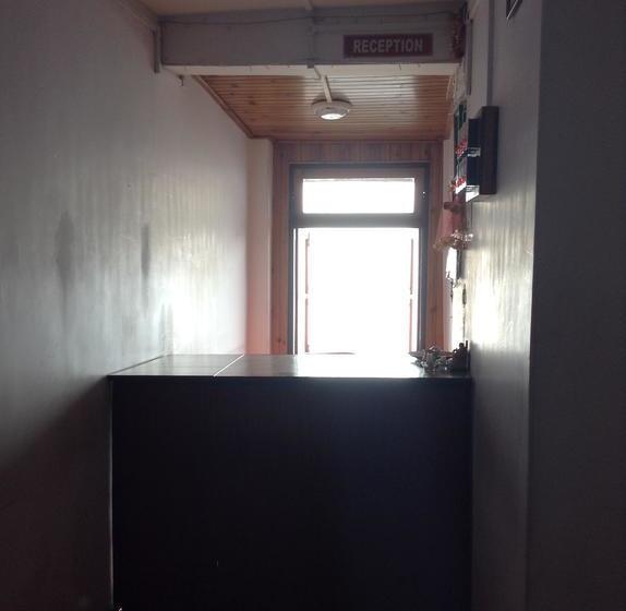 Hotel Sai Nilayam 14