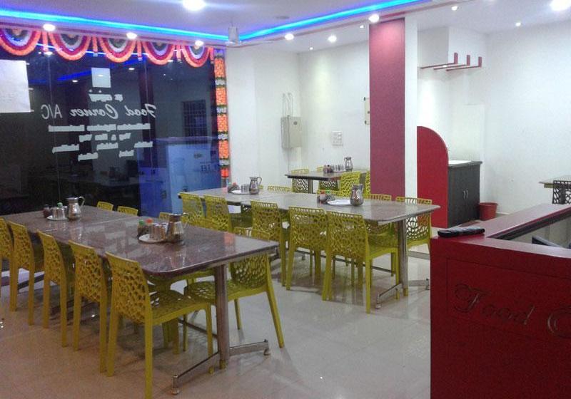Hotel Yelagiri Residency 8