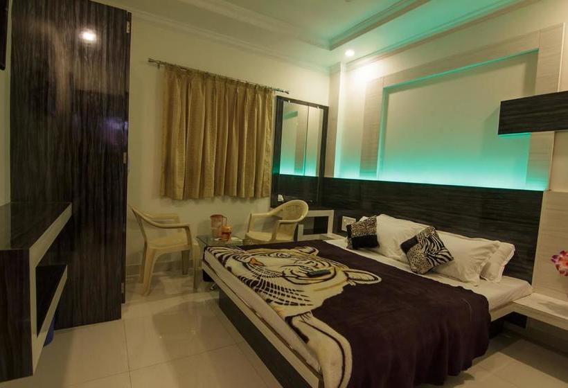 Hotel Vighnaharta Palace 3