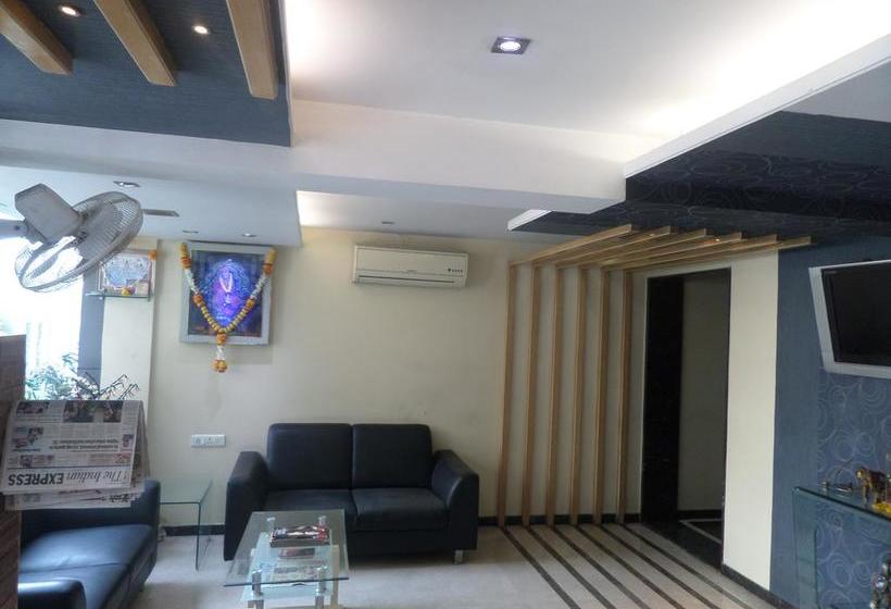 Hotel Saideep Executive 4