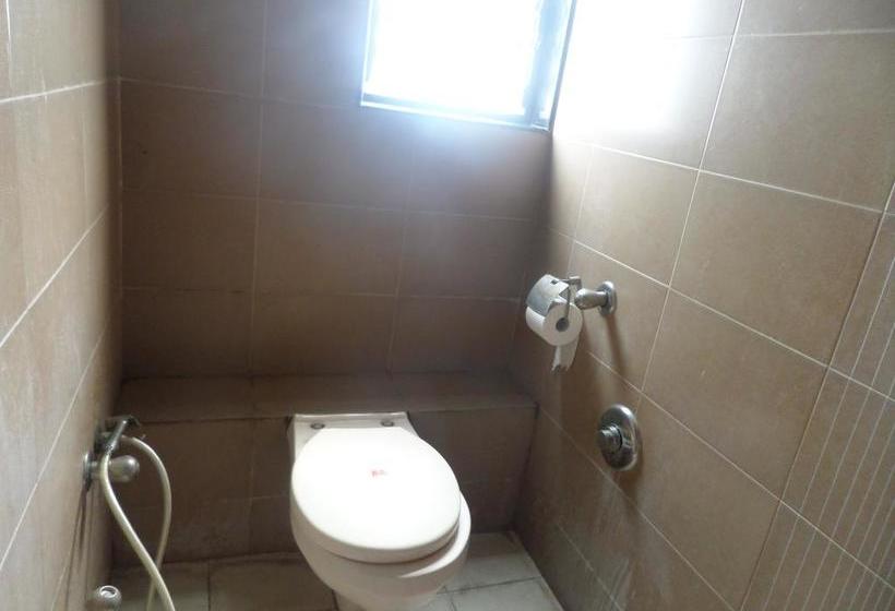 Hotel Saideep Executive 6