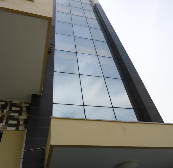 Shanti Villa Bed & Breakfast 12