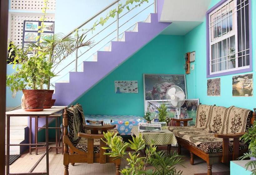 Hotel Jain Residency 9