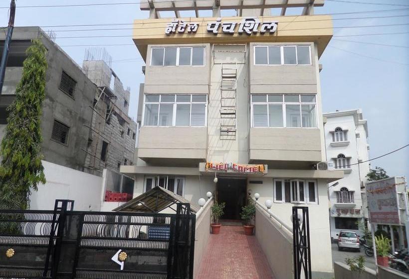 Hotel Panchsheel 9