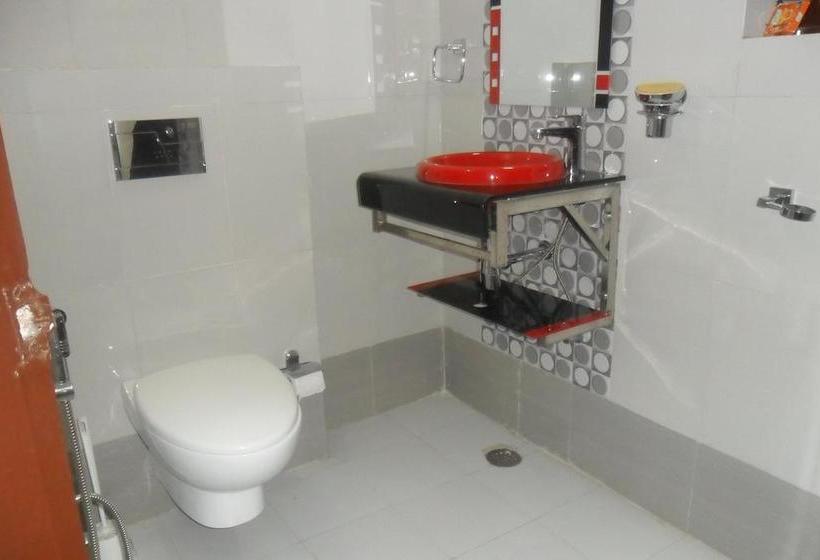 Bed and Breakfast Raghav`s Royal Residency 9