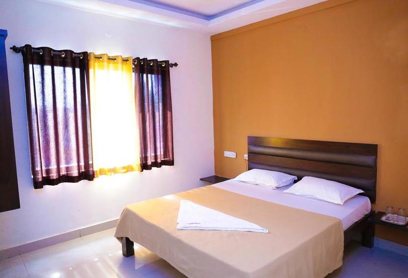 Hotel Celestee Grand 16