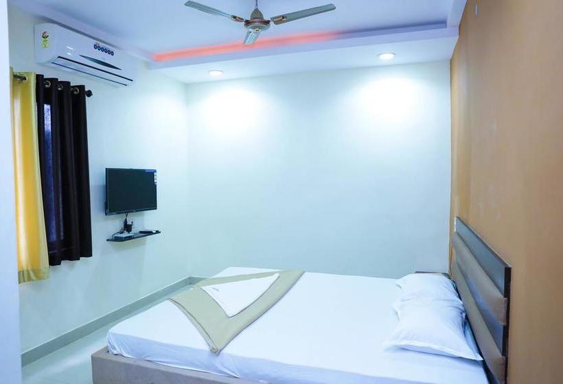 Hotel Celestee Grand 20