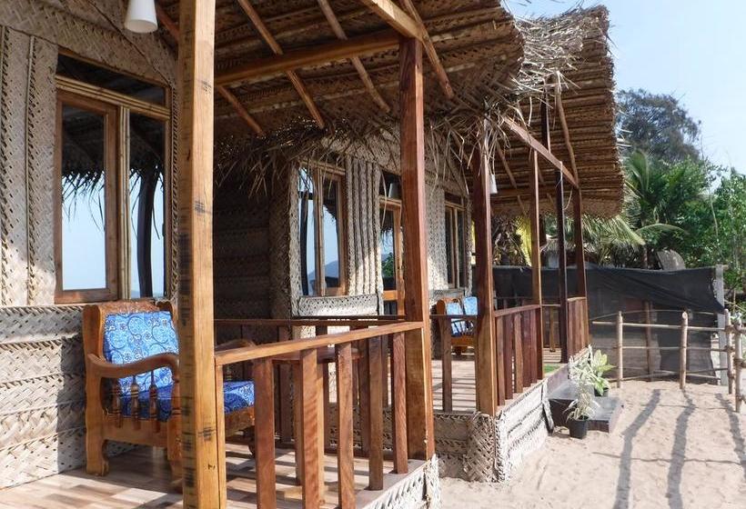 Resort Velvet Sunset Agonda 12