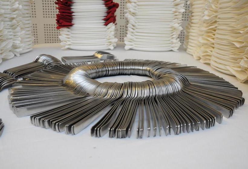 Hotel Western Bhopal 12