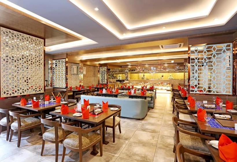 Hotel Parador Agra 12