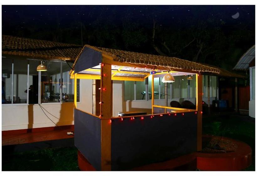 Island Lake Resort Alleppy 13