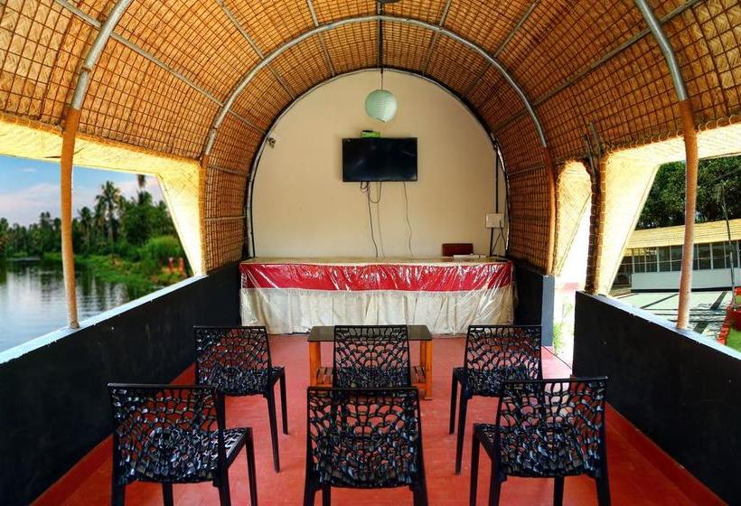 Island Lake Resort Alleppy 15