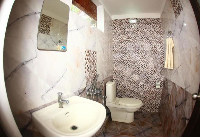 Island Lake Resort Alleppy 17