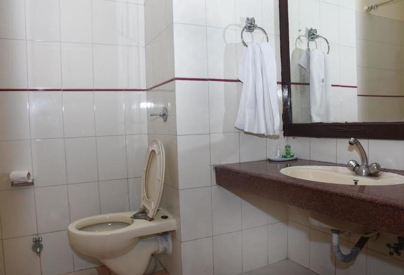 Hotel Maa Trinayani Palace 8