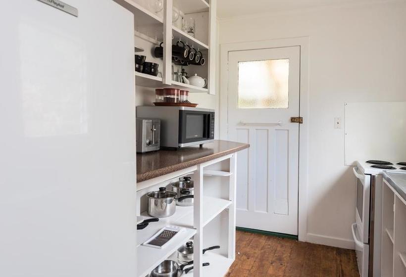 Hostel Pickled Parrot Backpackers 11