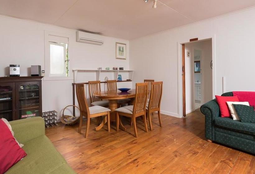 Hostel Pickled Parrot Backpackers 18