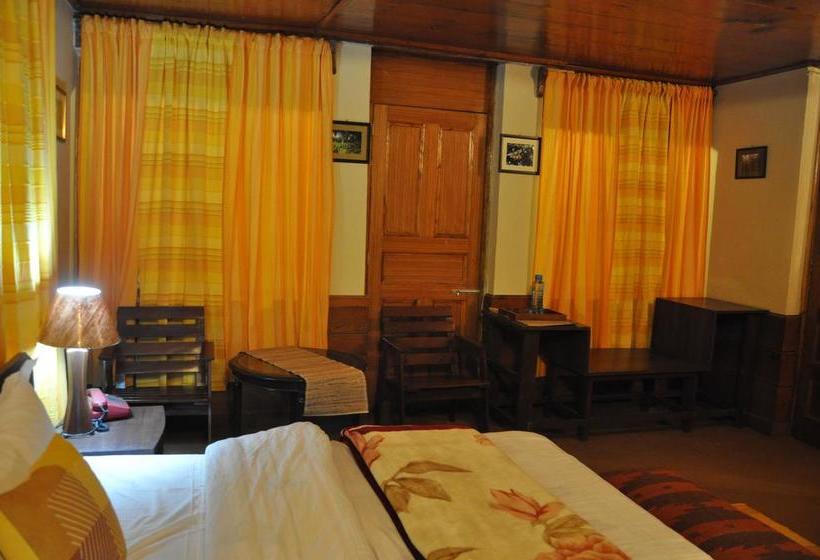 Resort The Hermitage Kanatal 15