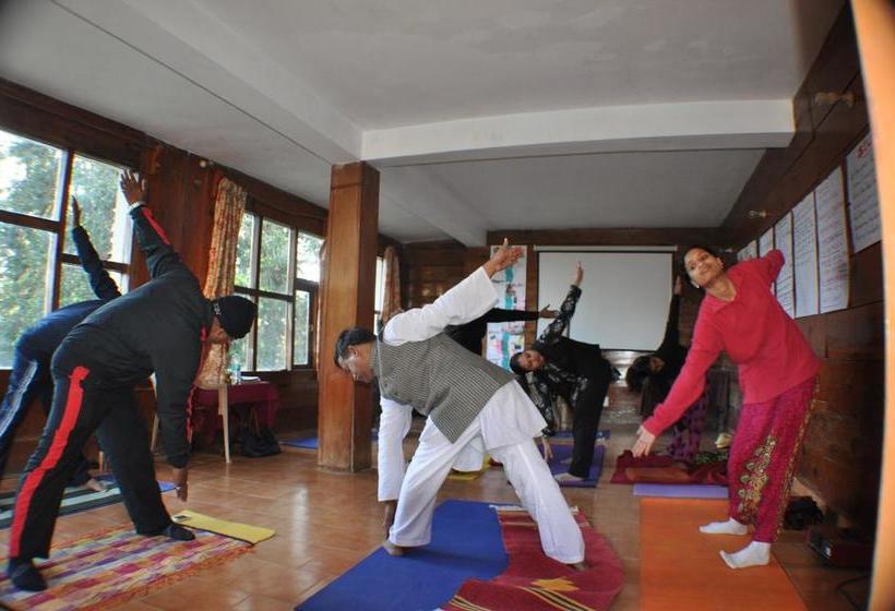 Resort The Hermitage Kanatal 4