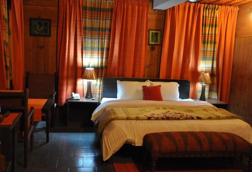 Resort The Hermitage Kanatal 9