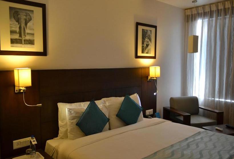 Hotel Oyo Premium Jetalpur Road 11