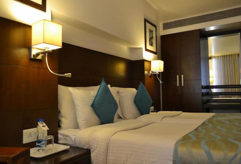 Hotel Oyo Premium Jetalpur Road 13