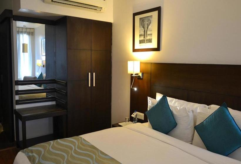 Hotel Oyo Premium Jetalpur Road 17