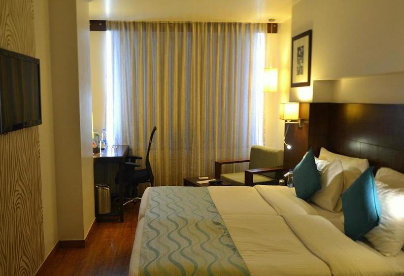 Hotel Oyo Premium Jetalpur Road 3