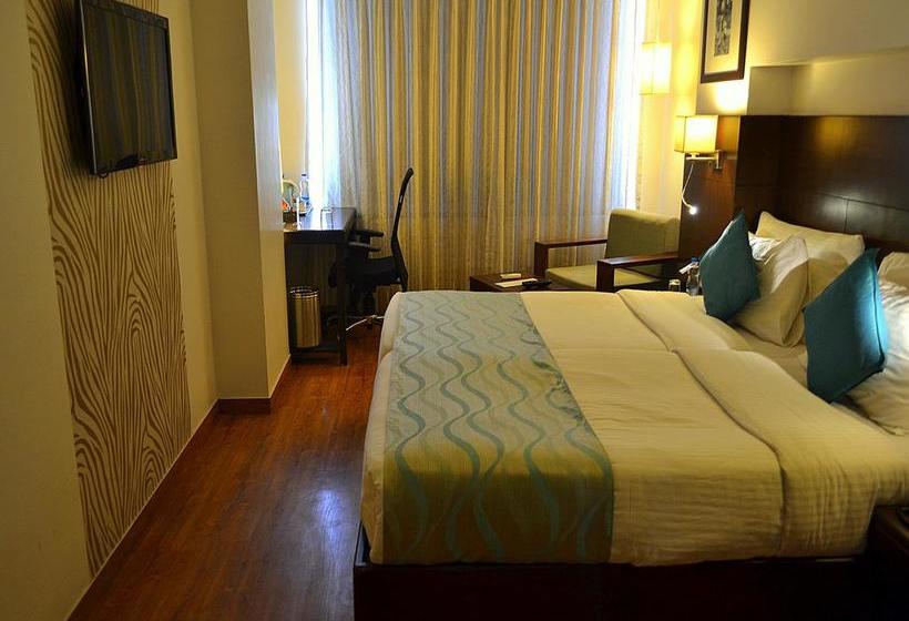 Hotel Oyo Premium Jetalpur Road 5