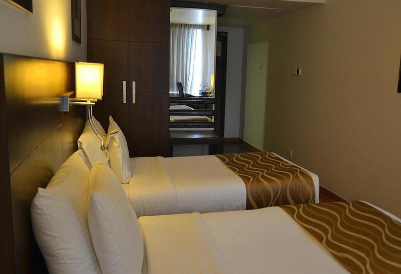 Hotel Oyo Premium Jetalpur Road 6