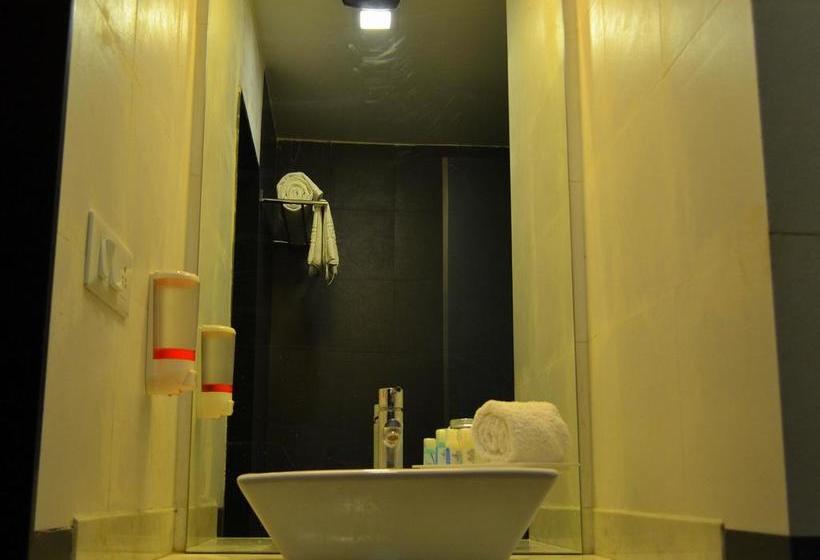 Hotel Oyo Premium Jetalpur Road 7