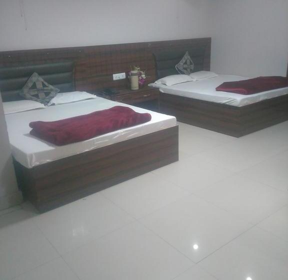 Hotel Hotal Balaji 13