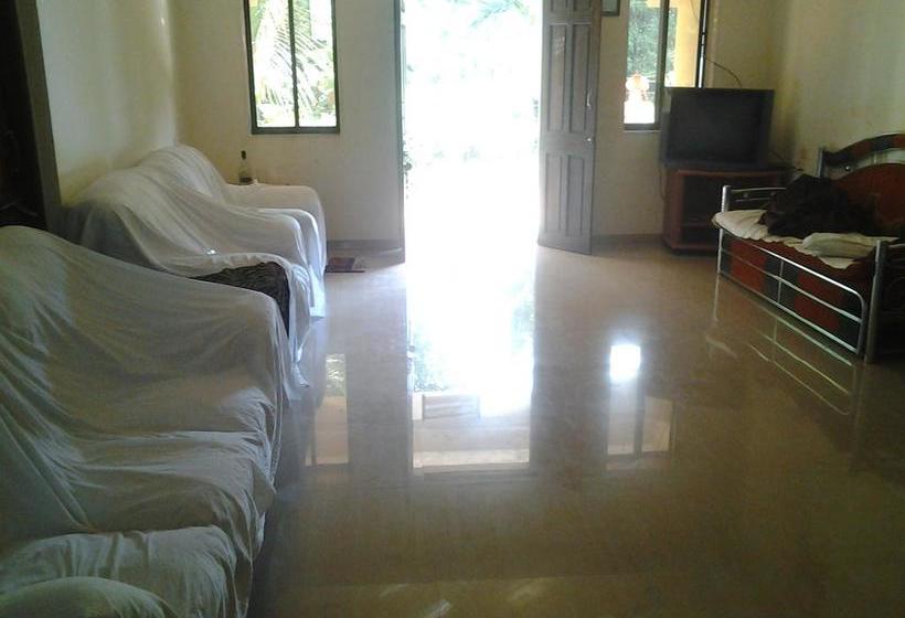 Resort Surve Farm House 13