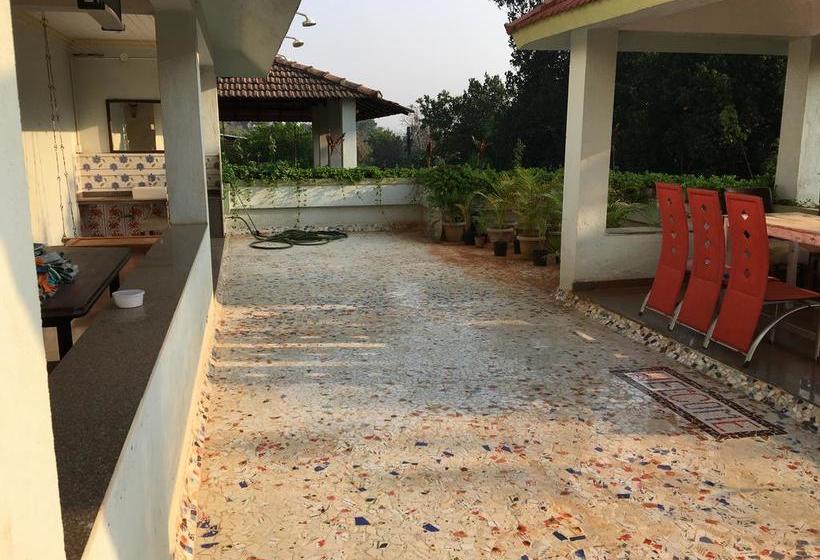 Resort Surve Farm House 2