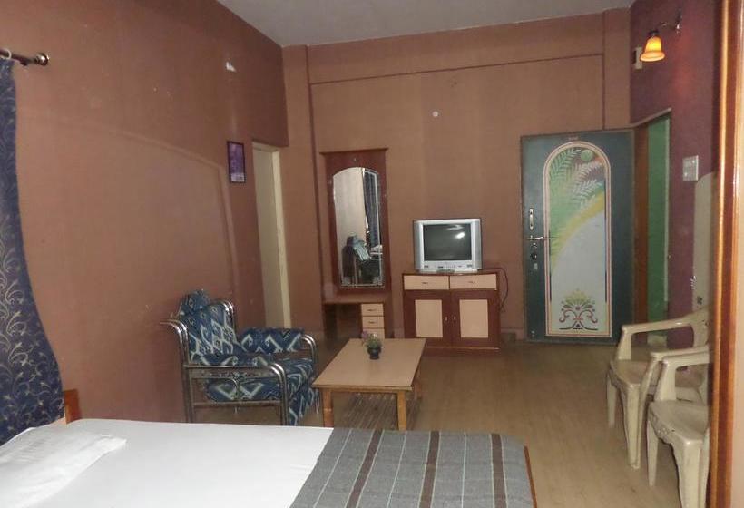 Hotel Pooja Palace 6