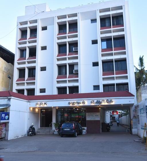 Hotel Ark International 16