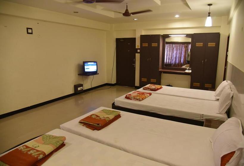 Hotel Ark International 9